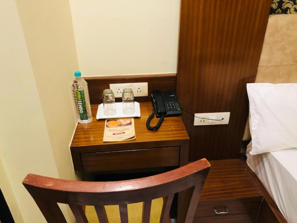 Glitz Hotels 7Even Hills- Nr International Airport Mumbai T2 Exterior photo